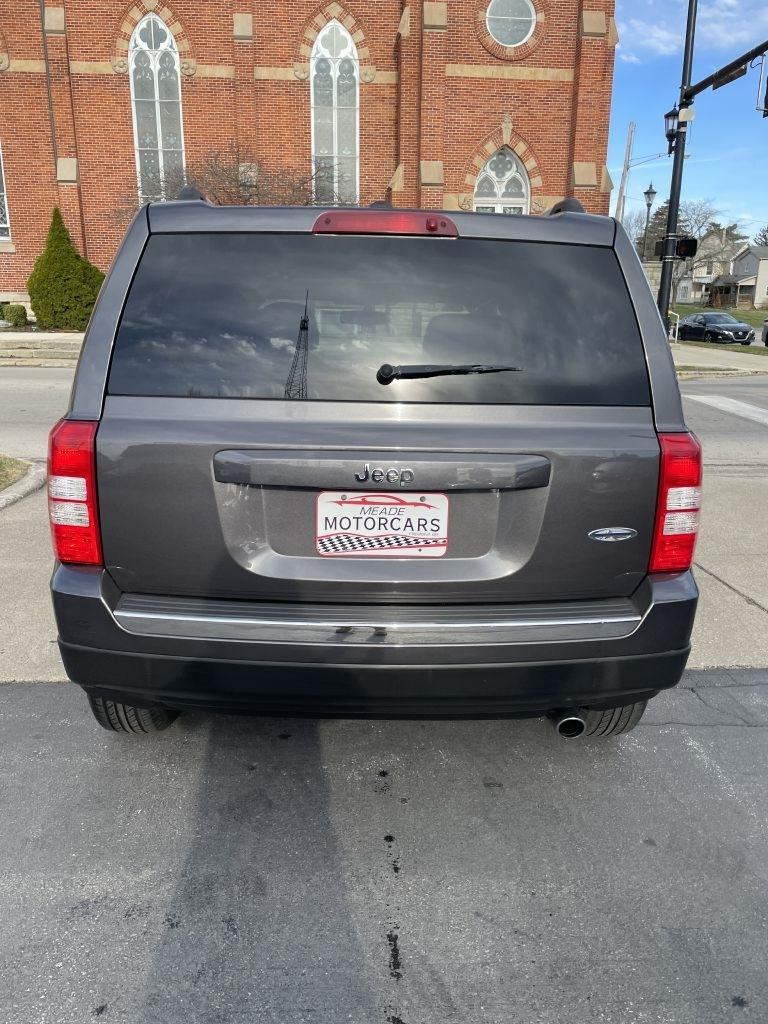 Jeep Patriot Latitude 2WD 2016