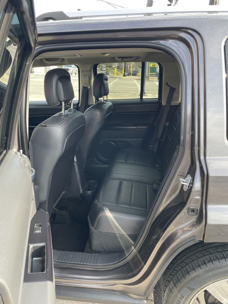 Jeep Patriot Latitude 2WD 2016