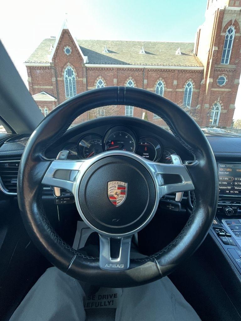 Porsche Panamera 4 2013