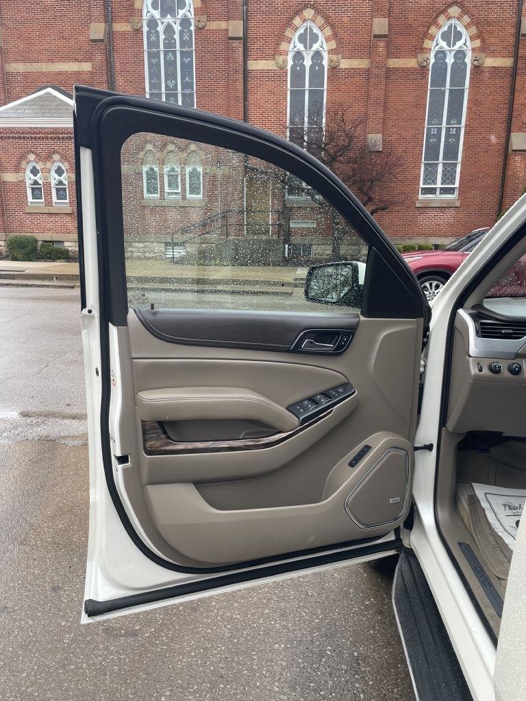 GMC Yukon SLT 4WD 2015