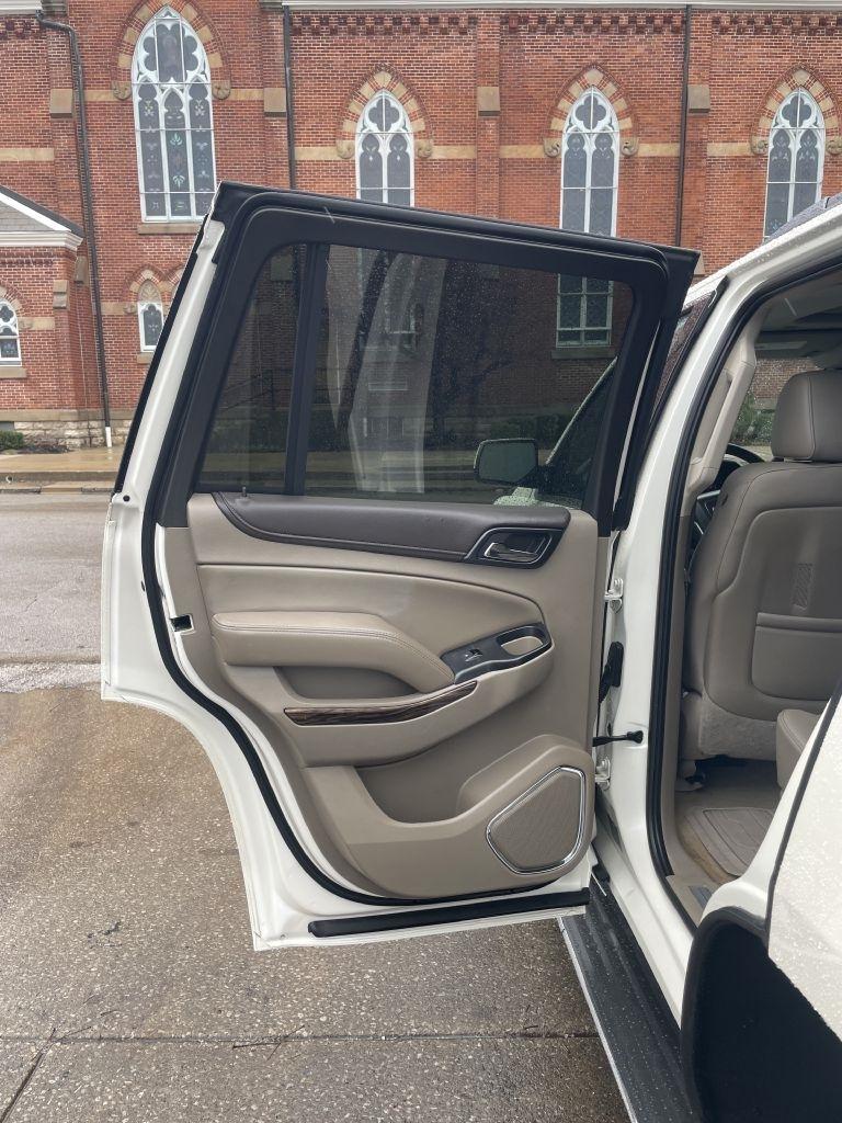 GMC Yukon SLT 4WD 2015