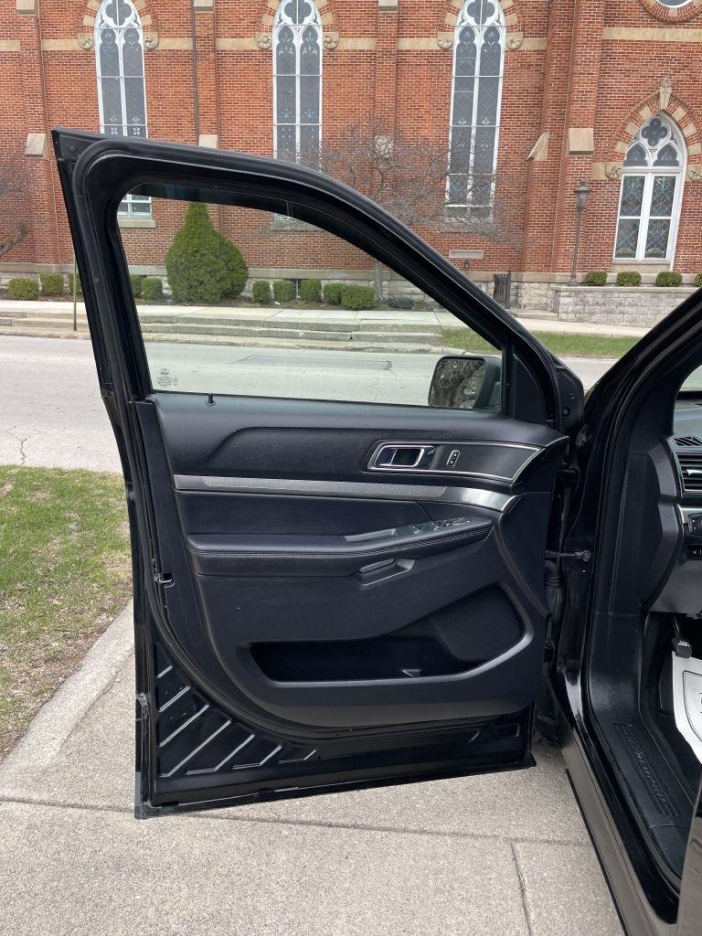 Ford Explorer XLT 4WD 2019