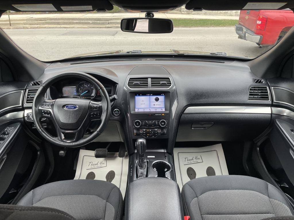 Ford Explorer XLT 4WD 2019