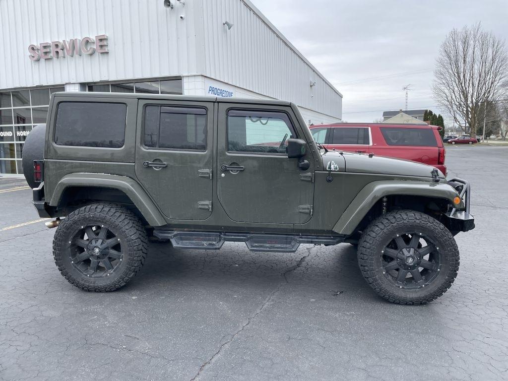 Jeep Wrangler Unlimited Sahara 4WD 2016