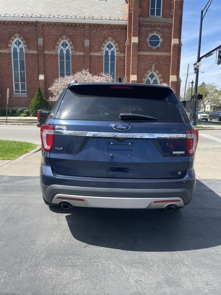 Ford Explorer XLT FWD 2016