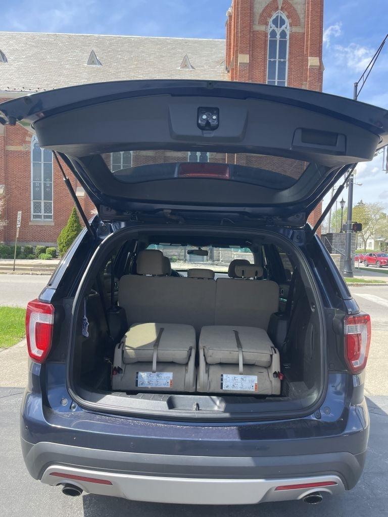 Ford Explorer XLT FWD 2016