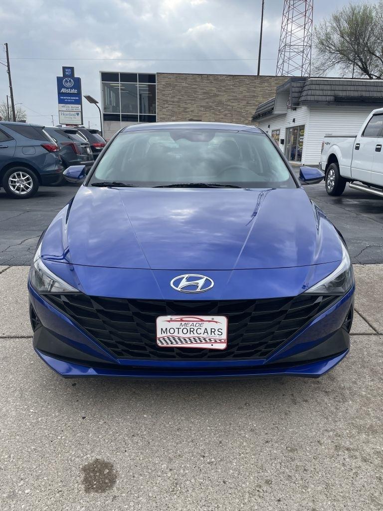 2021 Hyundai Elantra SE