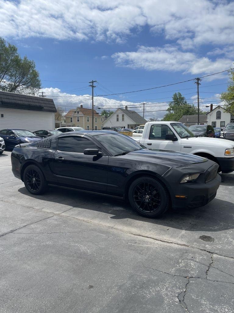 Ford Mustang V6 Coupe 2014