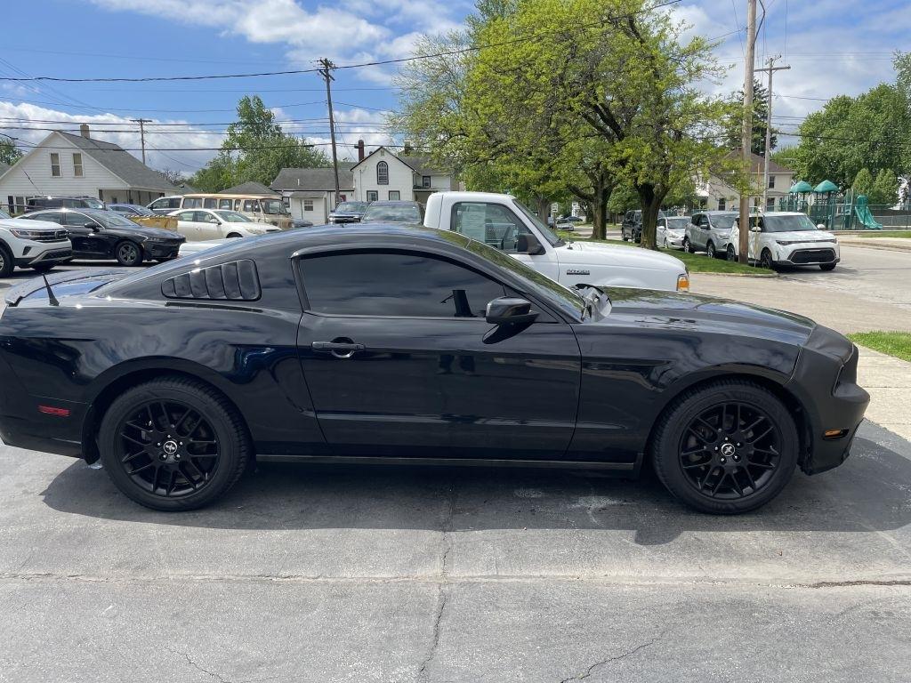 Ford Mustang V6 Coupe 2014