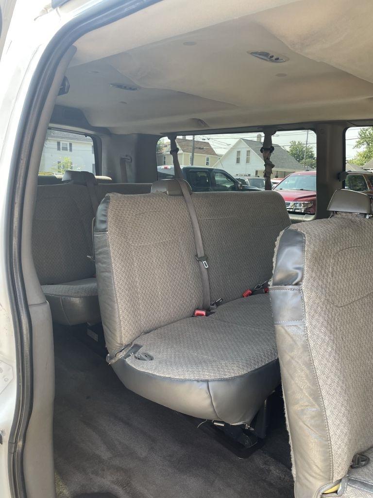 Chevrolet Express LT 3500 Extended 2013
