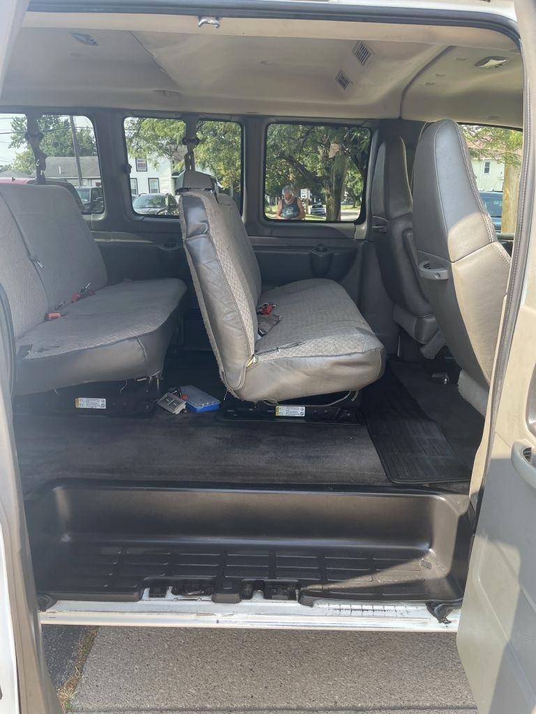 Chevrolet Express LT 3500 Extended 2013