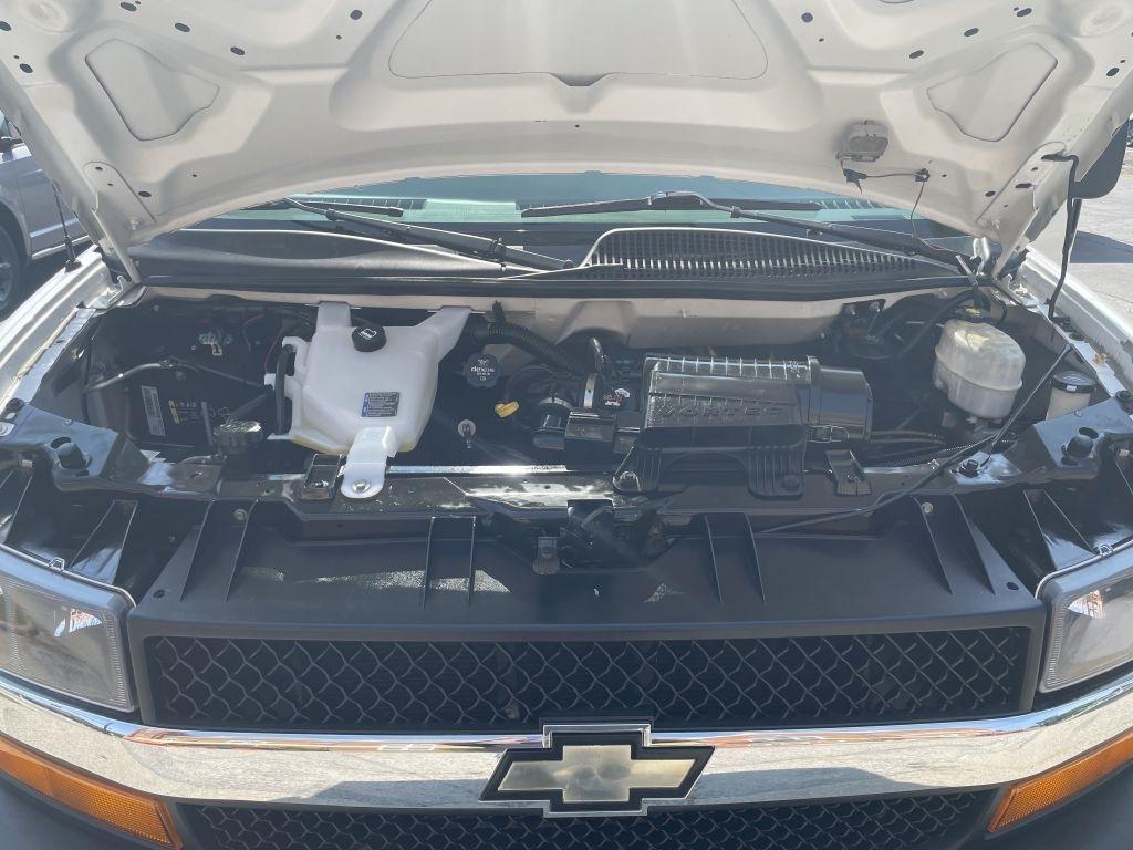 Chevrolet Express LT 3500 Extended 2013