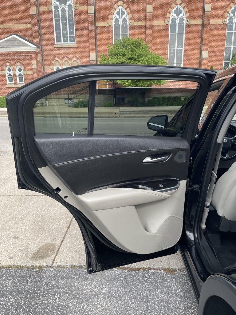 Cadillac XT4 Luxury AWD 2019