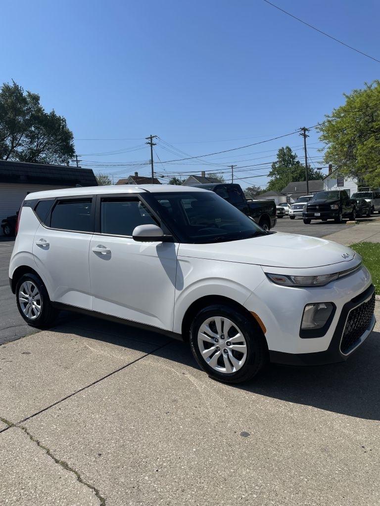 Kia Soul LX CVT 2022