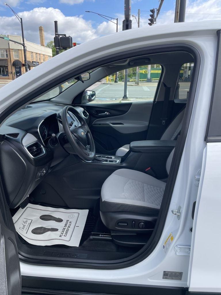 Chevrolet Equinox LT 2WD 2024