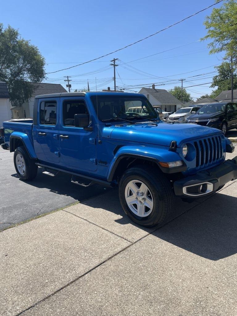 Jeep Gladiator Sport 2021