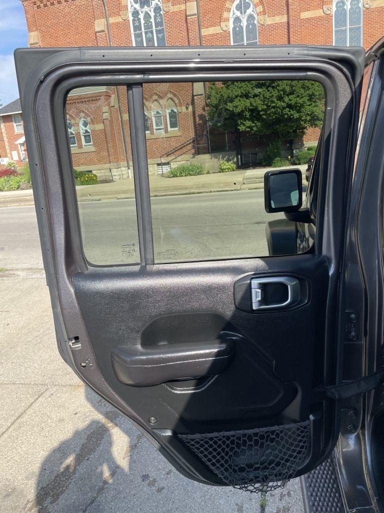 Jeep Wrangler Unlimited Sport 2018