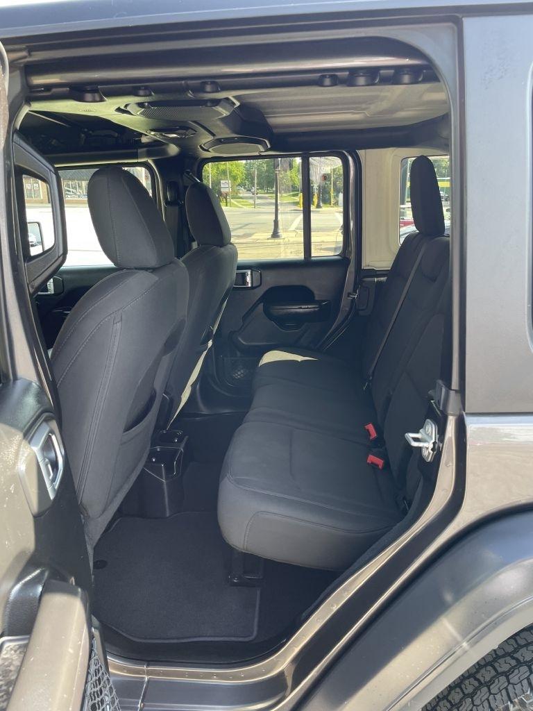 Jeep Wrangler Unlimited Sport 2018