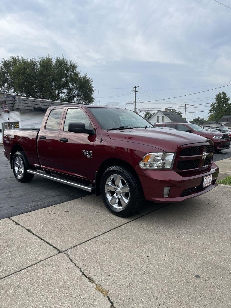 RAM 1500 Classic Tradesman Quad Cab 4WD 2019