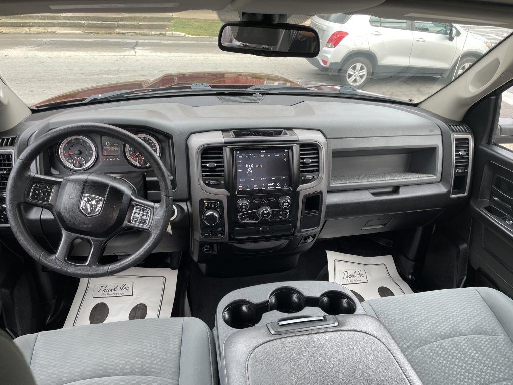 RAM 1500 Classic Tradesman Quad Cab 4WD 2019