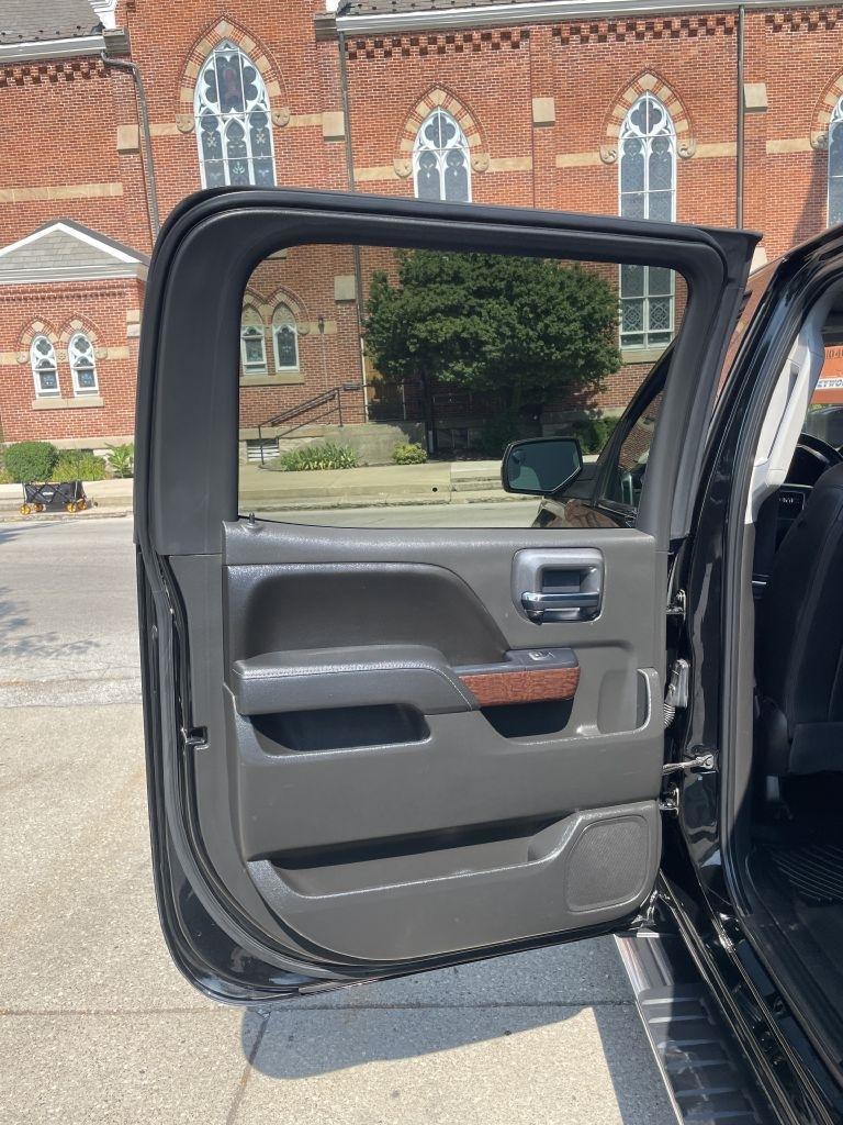 GMC Sierra 1500 SLT Crew Cab Short Box 2WD 2016