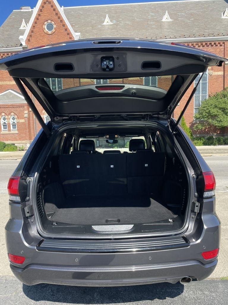 Jeep Grand Cherokee  2017