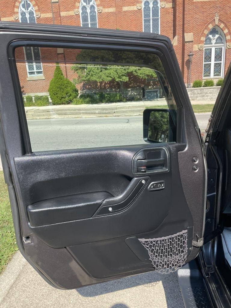 Jeep Wrangler Unlimited Sport 4WD 2016