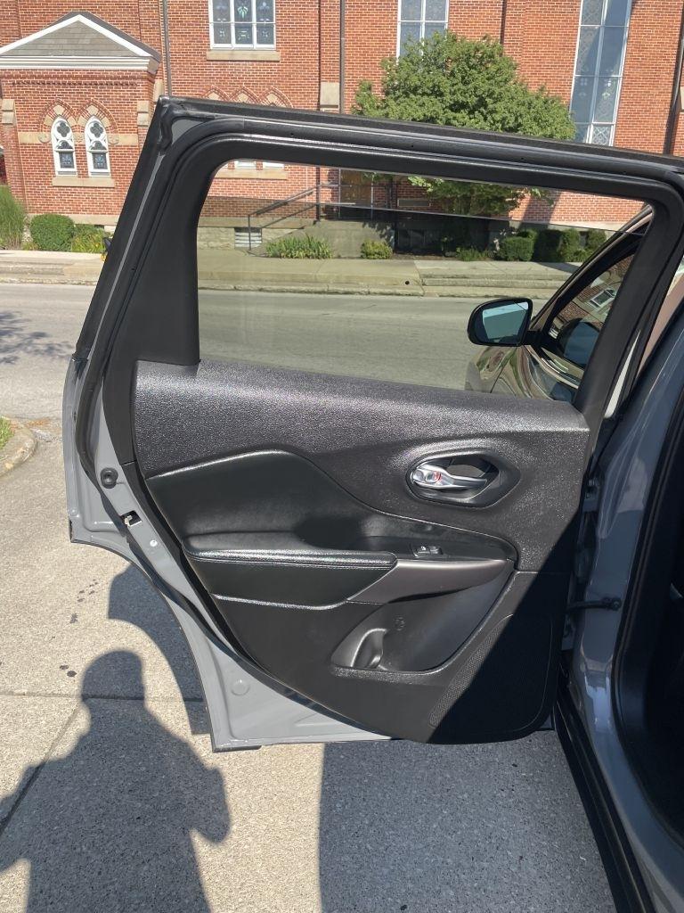 Jeep Cherokee Latitude Plus 4WD 2020