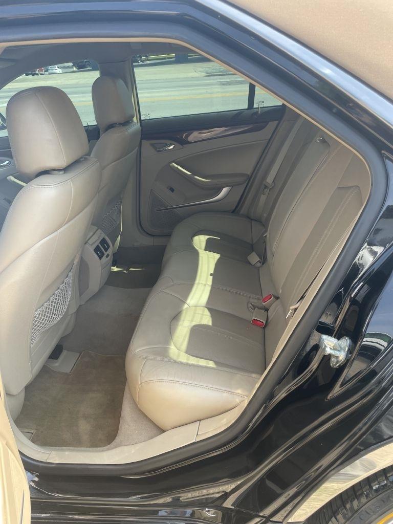 Cadillac CTS Luxury AWD 2012