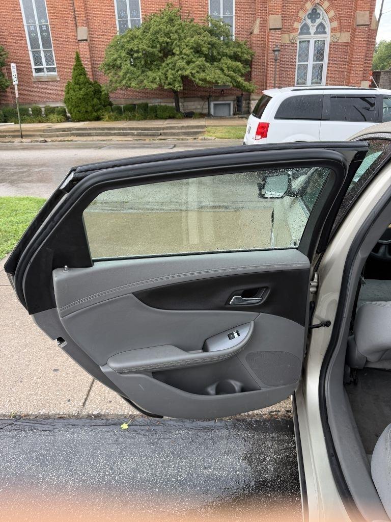 Chevrolet Impala LS 2014