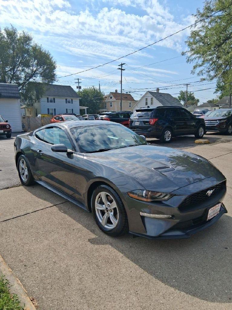 Ford Mustang EcoBoost Coupe 2020