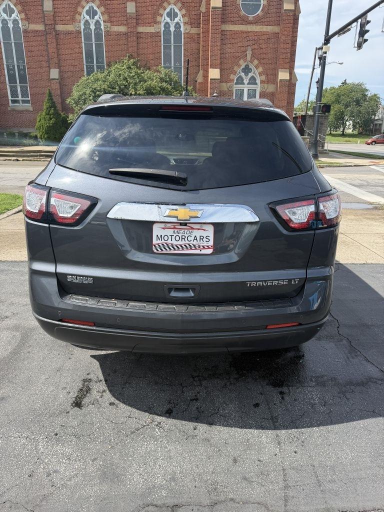 Chevrolet Traverse 2LT FWD 2013