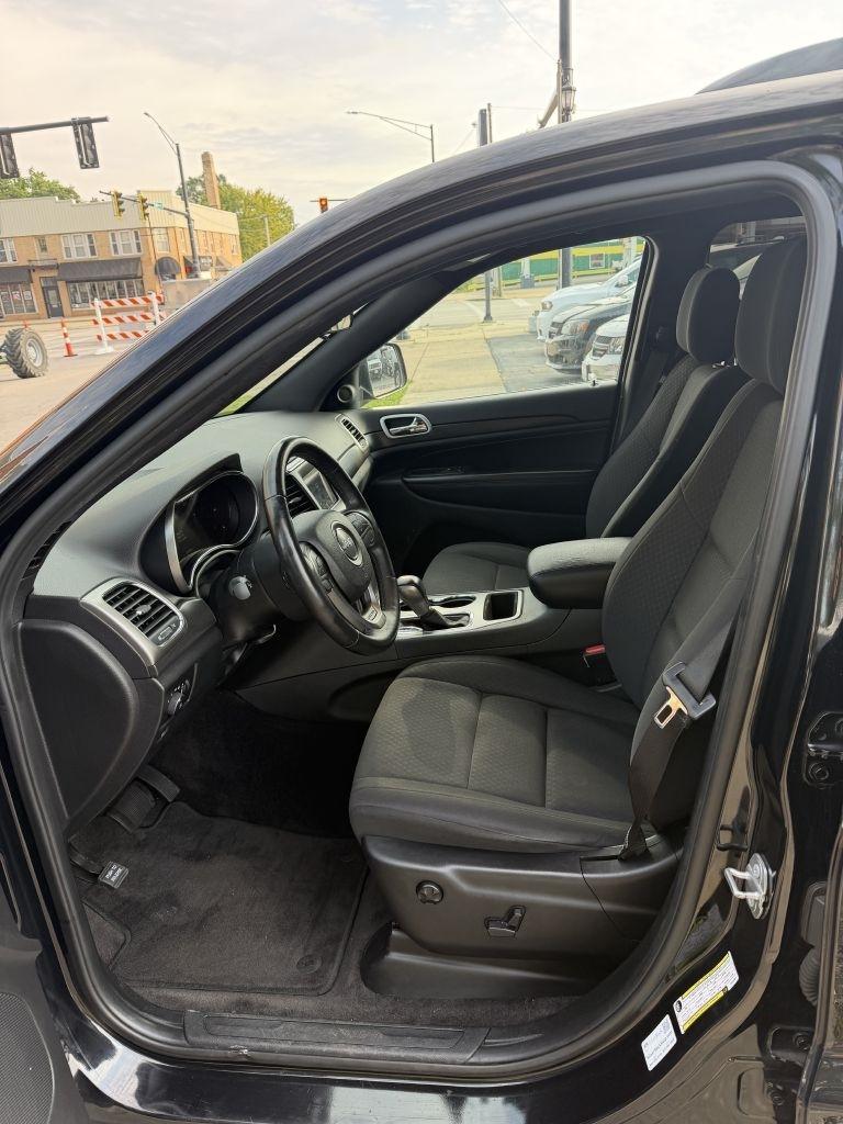 Jeep Grand Cherokee Laredo 4WD 2018