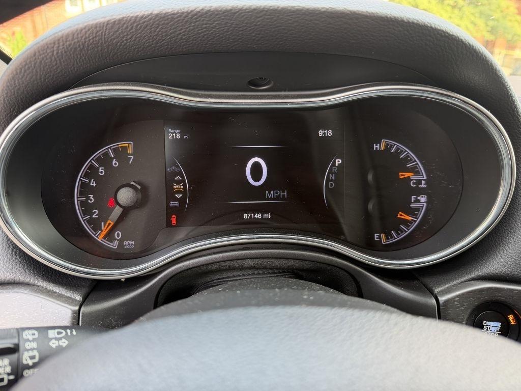 Jeep Grand Cherokee Laredo 4WD 2018