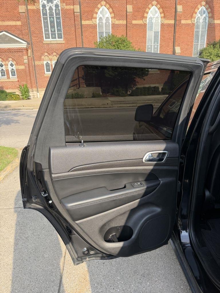 Jeep Grand Cherokee Laredo 4WD 2018