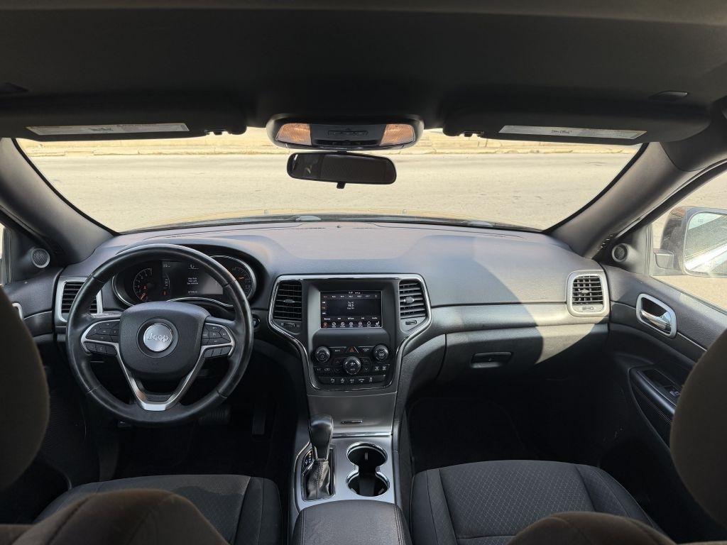 Jeep Grand Cherokee Laredo 4WD 2018