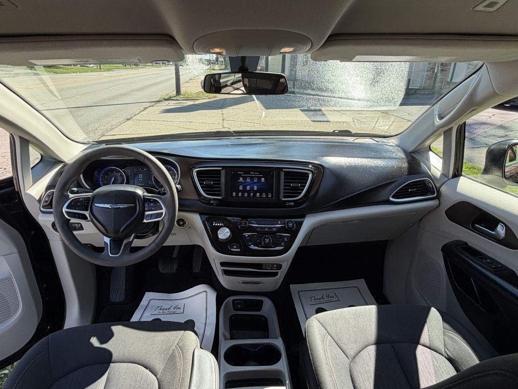 Chrysler Pacifica L 2018