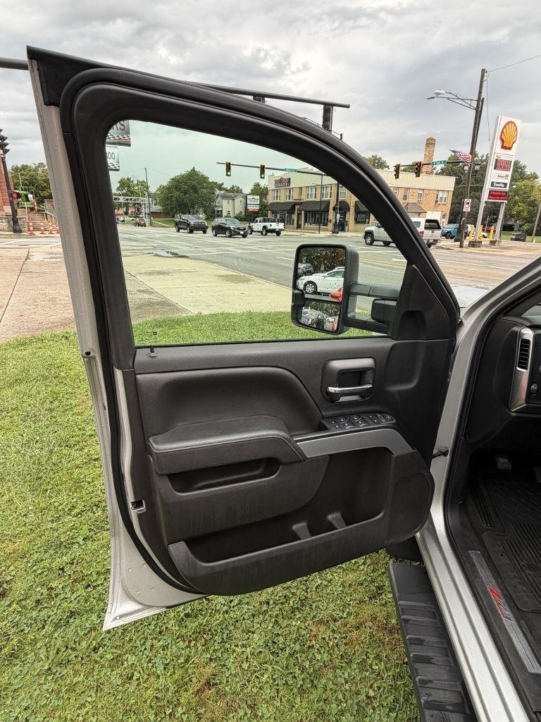 Chevrolet Silverado 1500 LT Crew Cab 4WD 2018
