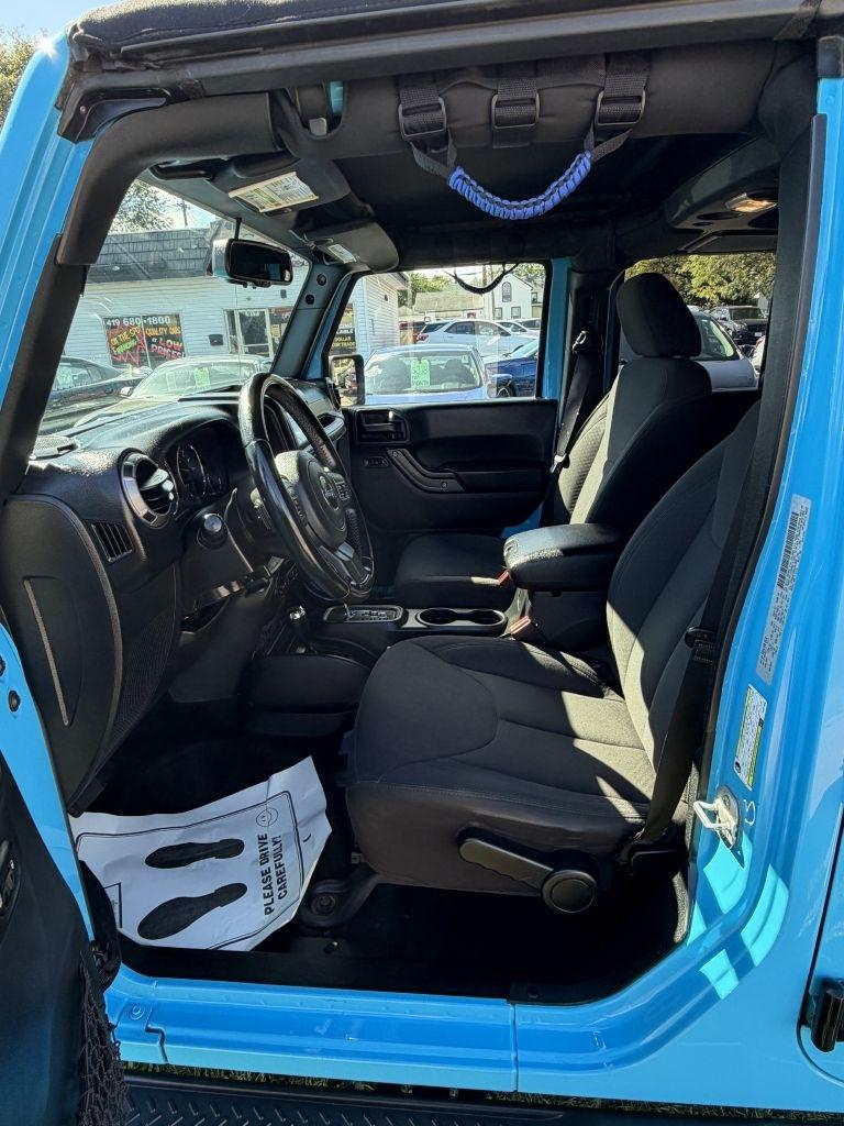 Jeep Wrangler Unlimited Sport 4WD 2017