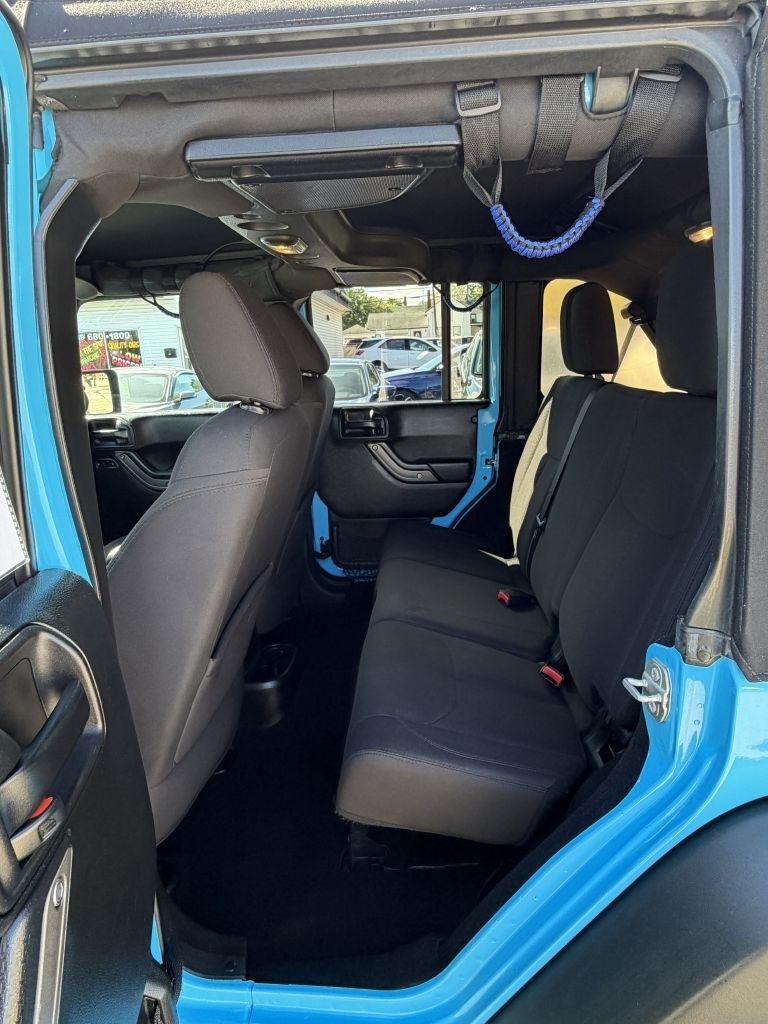 Jeep Wrangler Unlimited Sport 4WD 2017