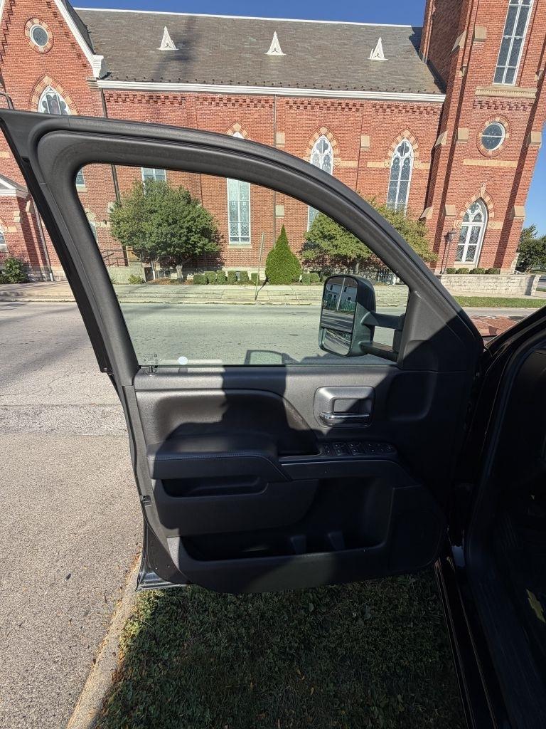 Chevrolet Silverado 1500 LT Crew Cab 4WD 2015