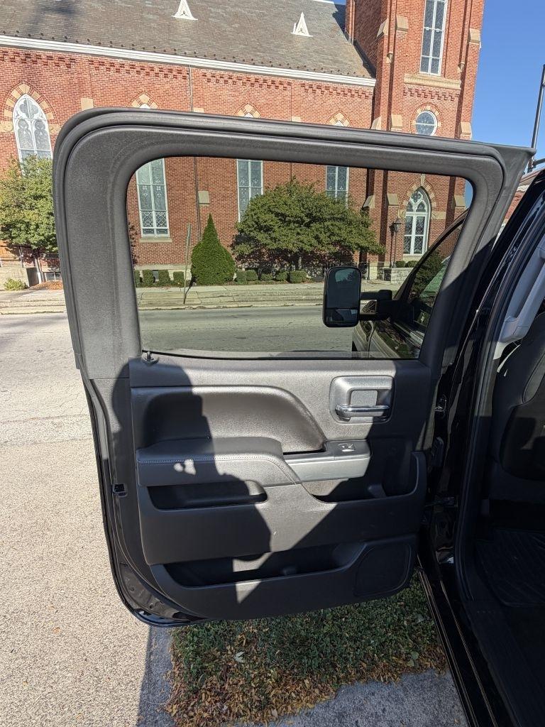 Chevrolet Silverado 1500 LT Crew Cab 4WD 2015