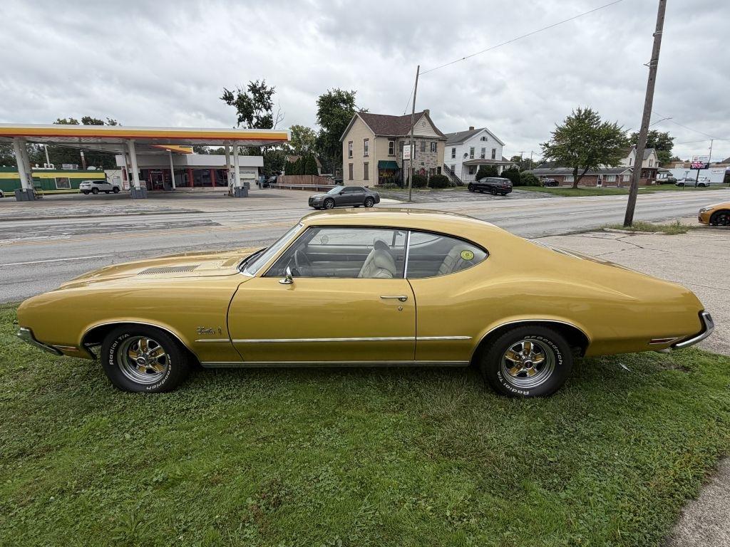 Oldsmobile Cutlass  1972