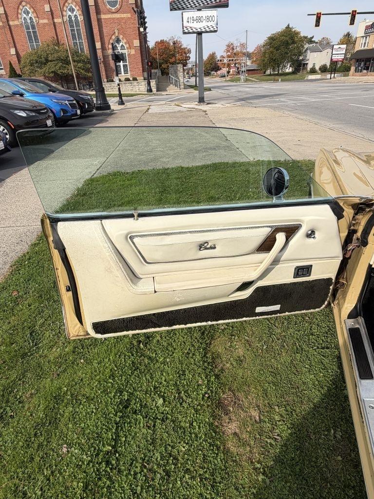Chrysler Cordoba  1976