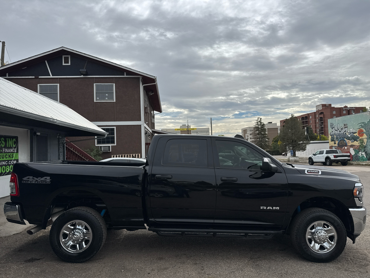 RAM 2500 Tradesman Crew Cab SWB 4WD 2020