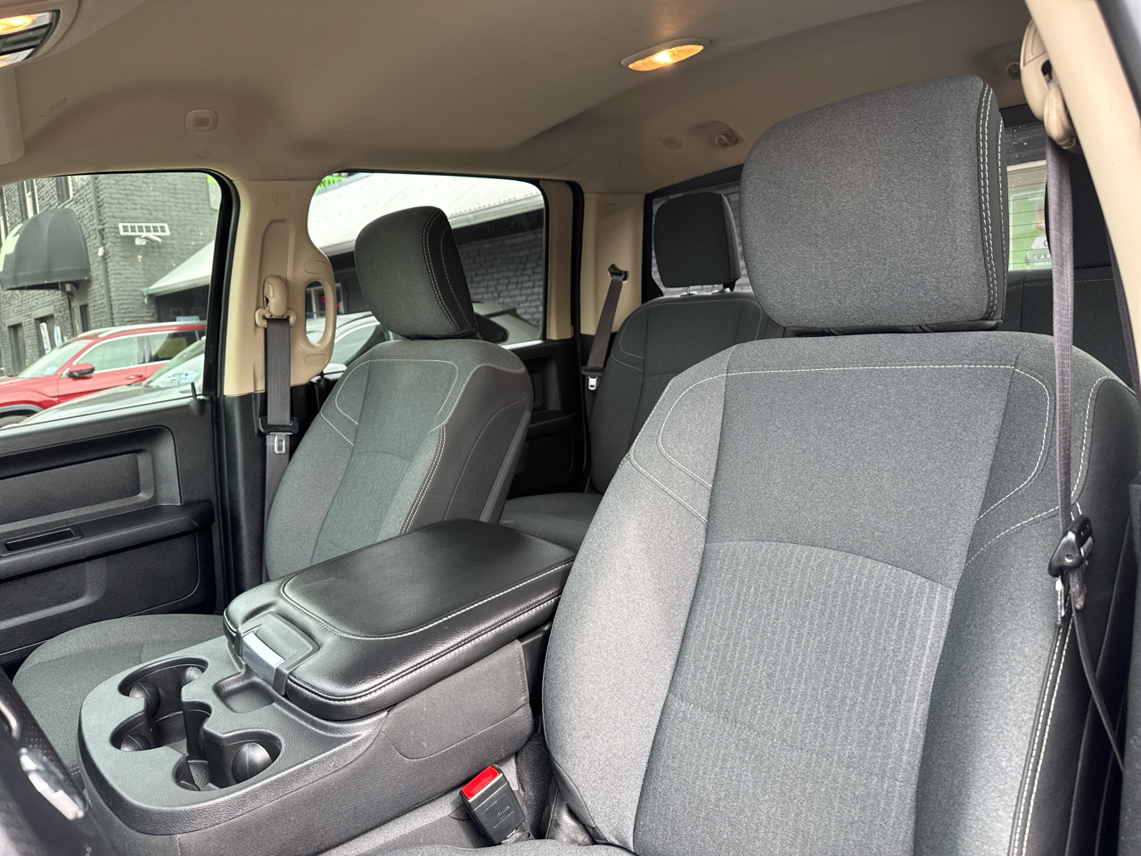 RAM 2500 Tradesman Crew Cab SWB 4WD 2020