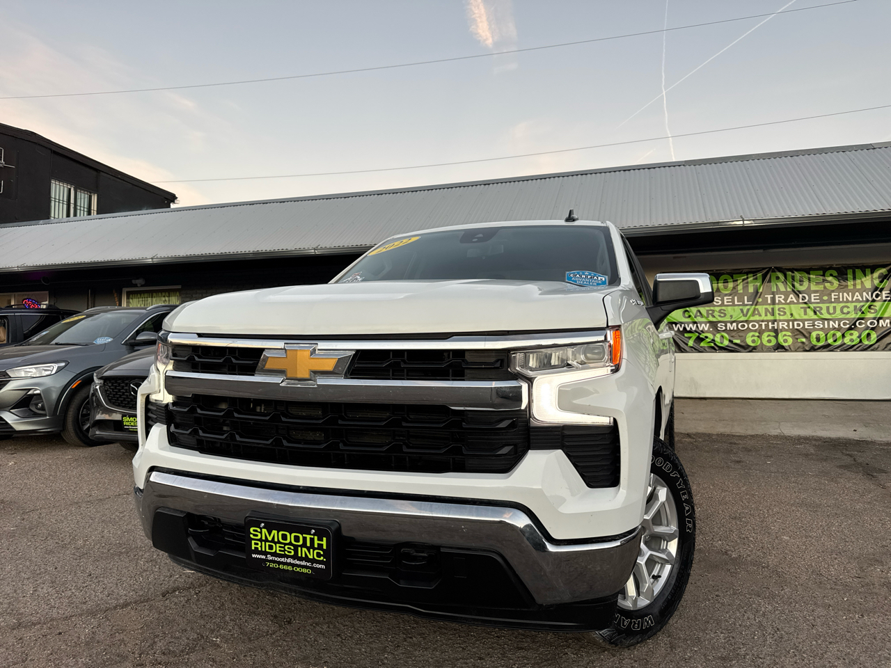 2022 Chevrolet Silverado 1500 LT Crew Cab 4WD