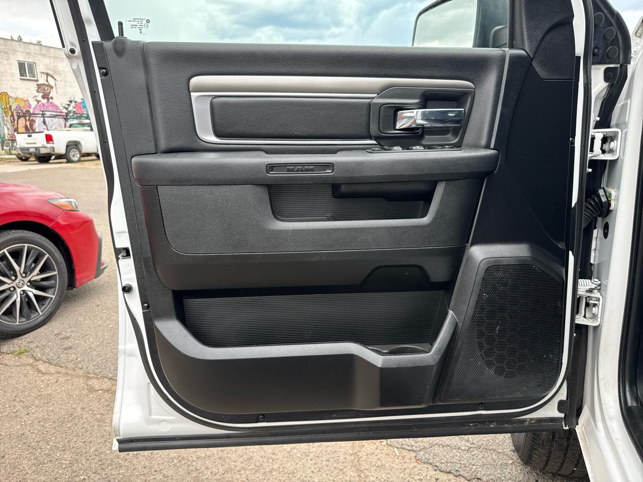2024 RAM Ram 1500 Classic Warlock - Photo 22