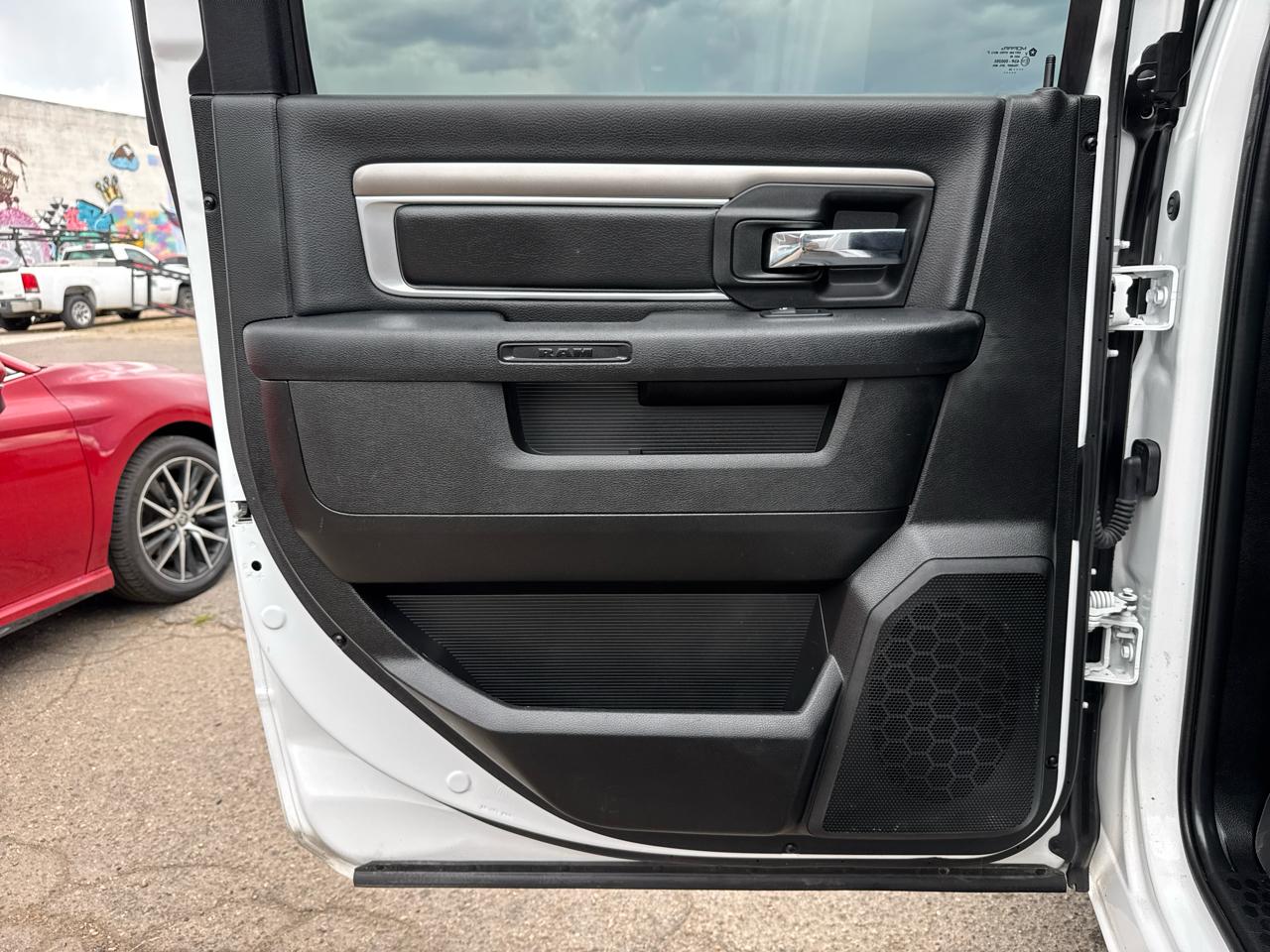 2024 RAM Ram 1500 Classic Warlock - Photo 23