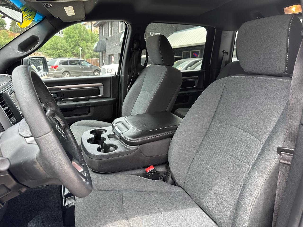 2024 RAM Ram 1500 Classic Warlock - Photo 33